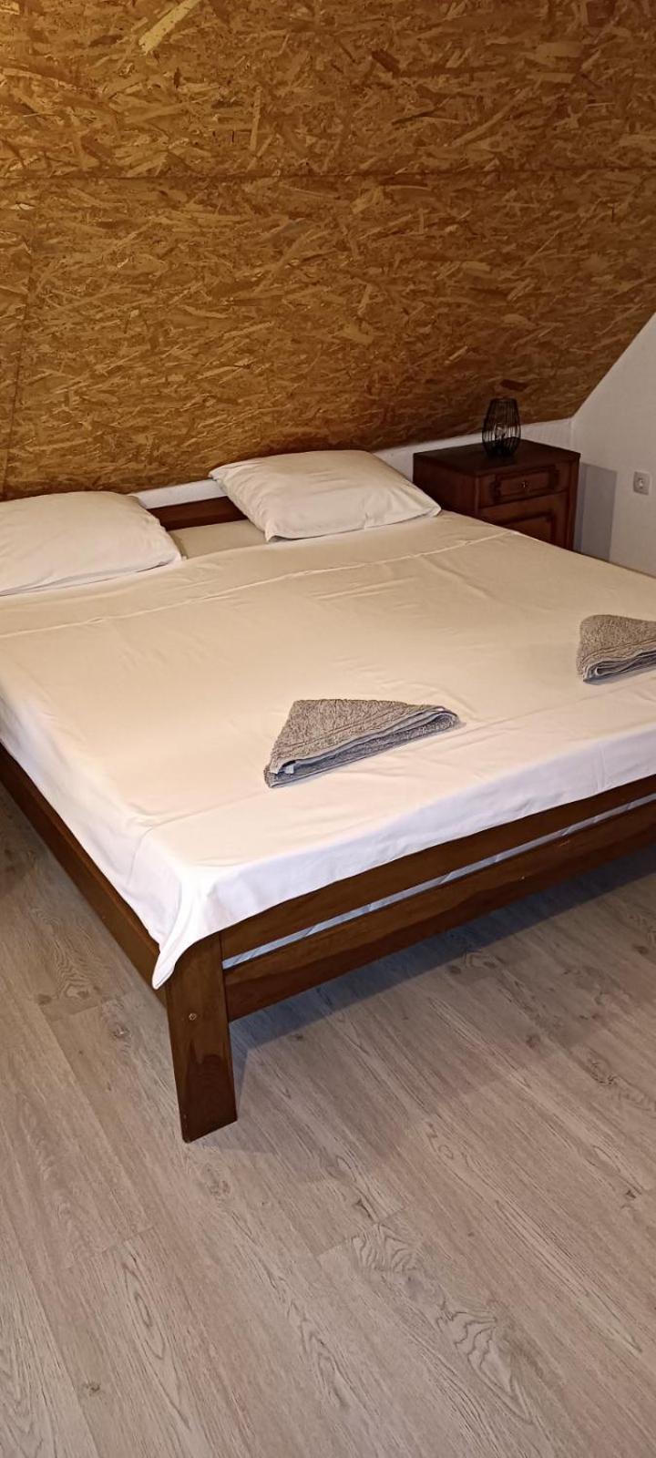 Pyramid Holiday House Visoko Esterno foto